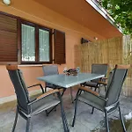 Relaxing With Outdoor Space In Faana شقة