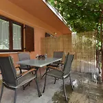 Relaxing With Outdoor Space In Faana فاجانا